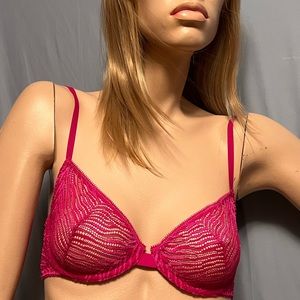,Victoria’s Secret  - New Bra -Hot pink 32 C